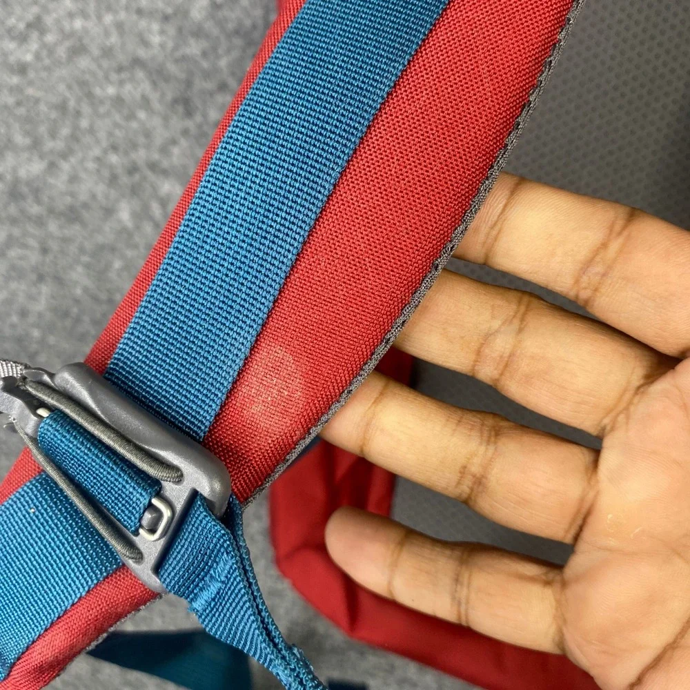 Mystery Ranch Urban Assault 21 Backpack Red Blue 3-Zip Daypack 296627